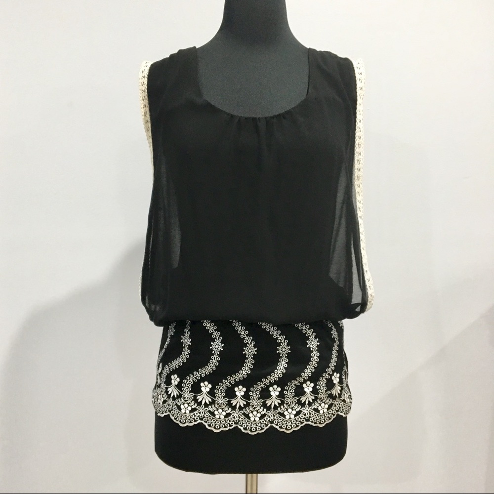 ARDEN B Top